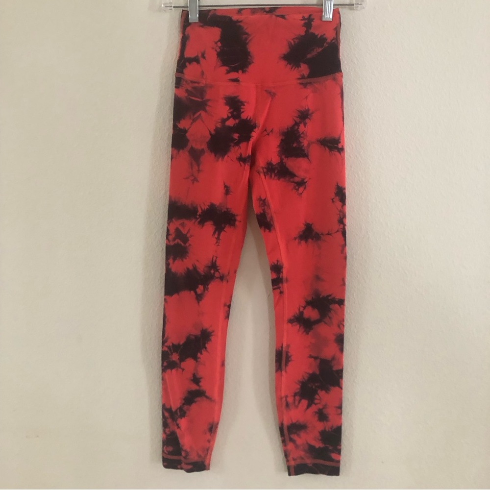 Lululemon $139 RARE firecracker Leggings 7/8 Sz 4 Super Soft!!
